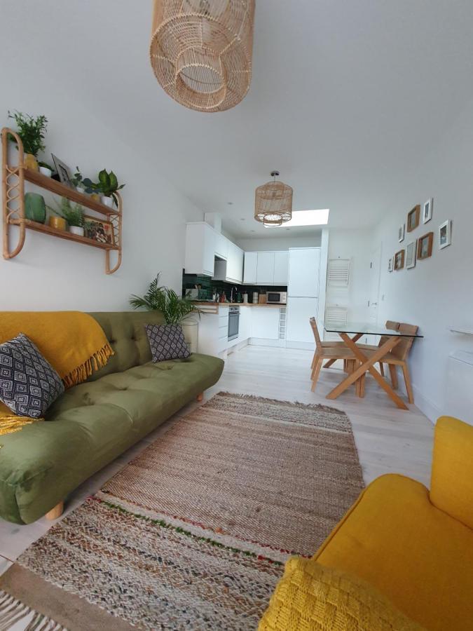 The Taylor Suite - Stunning 2-Ensuite Beds, Cathedral View Roof Garden Truro Exteriör bild