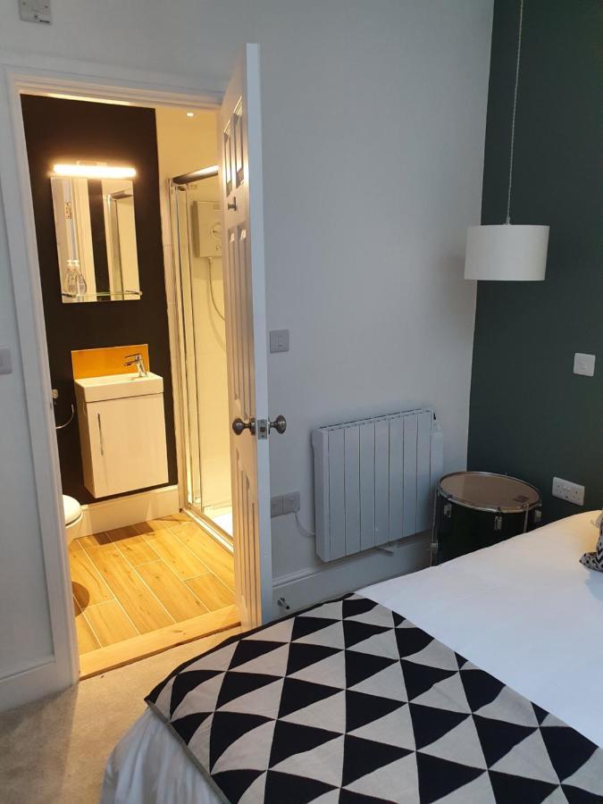 The Taylor Suite - Stunning 2-Ensuite Beds, Cathedral View Roof Garden Truro Exteriör bild