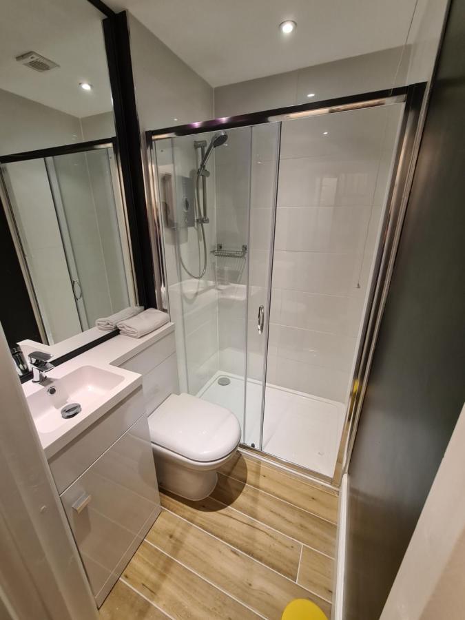 The Taylor Suite - Stunning 2-Ensuite Beds, Cathedral View Roof Garden Truro Exteriör bild